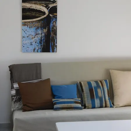 Provencal Oasis - T2 
